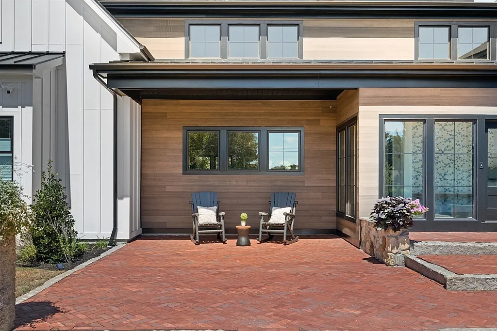 Custom Modern Farm House